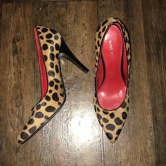 heels - Picture 2 of 5